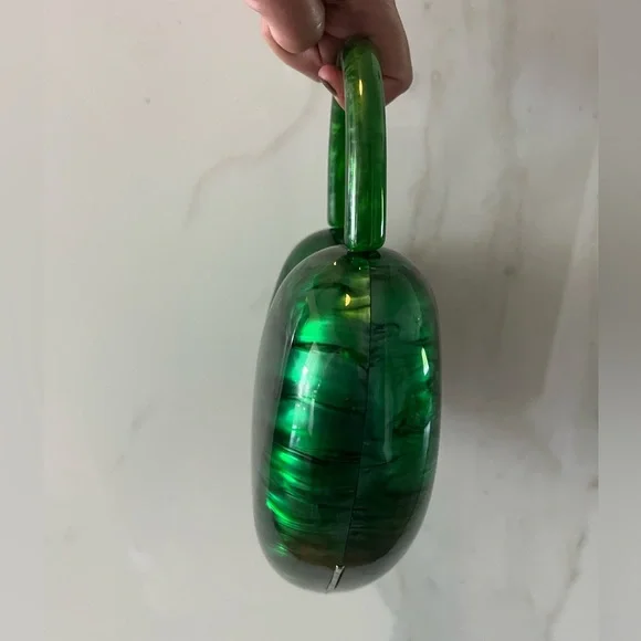 Anthropologie Green Heart Shaped Clutch Acrylic Hard Shell - Picture 9 of 10